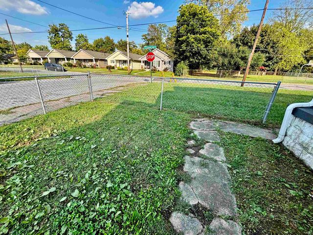 327 Ridgeway Avenue, Evansville, IN 47713