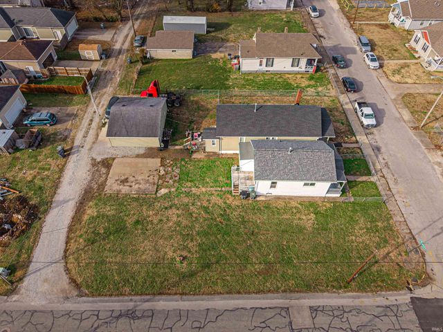 327 Ridgeway Avenue, Evansville, IN 47713