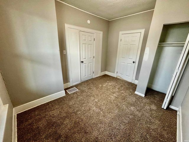 327 Ridgeway Avenue, Evansville, IN 47713