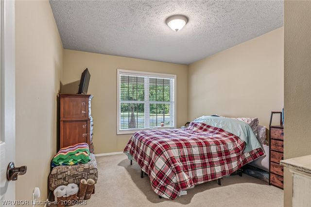 4501 S R Circle, Fort Smith, AR 72903