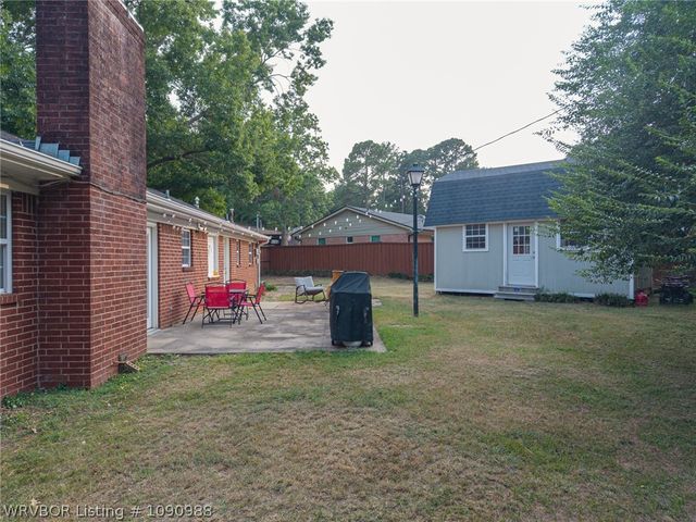 4501 S R Circle, Fort Smith, AR 72903