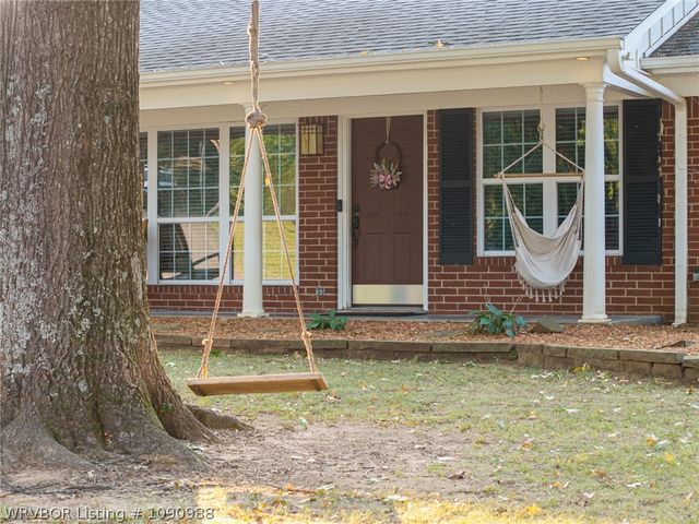 4501 S R Circle, Fort Smith, AR 72903