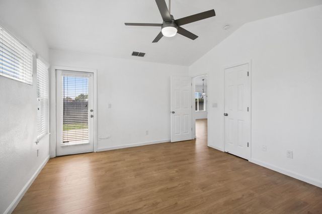9705 Anton Oaks Way, Elk Grove, CA 95624