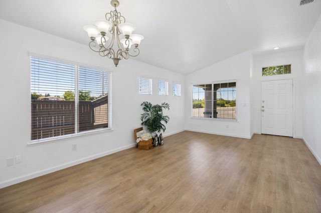 9705 Anton Oaks Way, Elk Grove, CA 95624