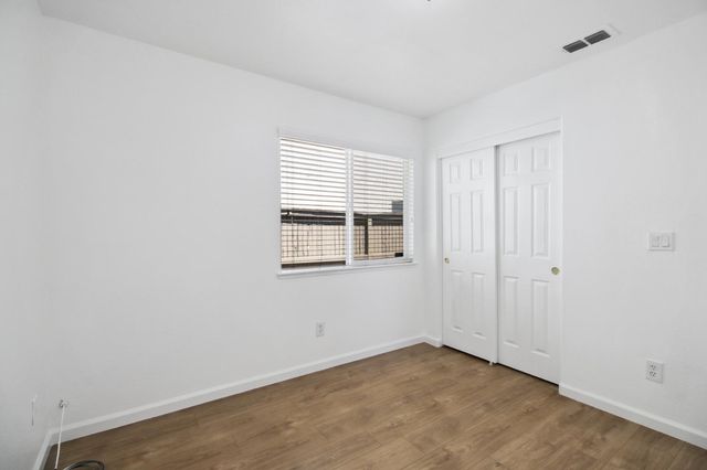 9705 Anton Oaks Way, Elk Grove, CA 95624