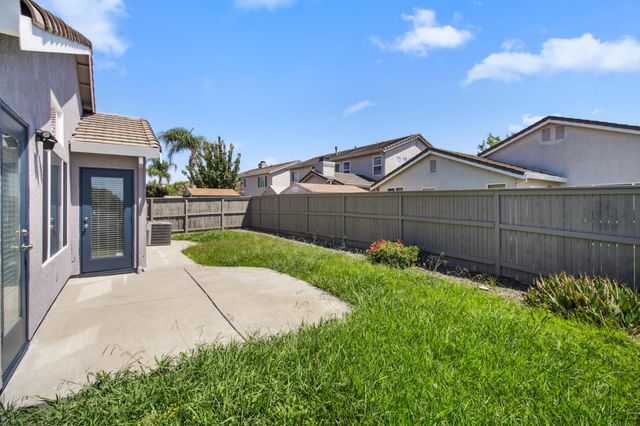 9705 Anton Oaks Way, Elk Grove, CA 95624