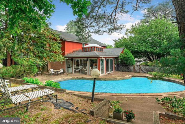 3809 MIDVALE LN, Huntingdon Valley, PA 19006