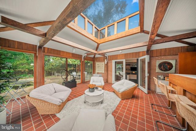 3809 MIDVALE LN, Huntingdon Valley, PA 19006