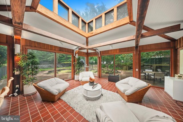 3809 MIDVALE LN, Huntingdon Valley, PA 19006