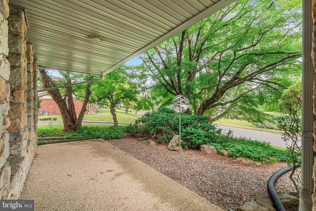 3809 MIDVALE LN, Huntingdon Valley, PA 19006