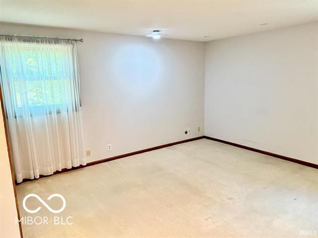 3505 W Pettigrew Drive, Muncie, IN 47304