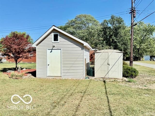 3505 W Pettigrew Drive, Muncie, IN 47304