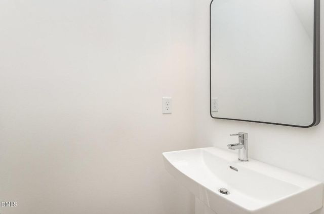 4801 Gossamer Lane 106, Raleigh, NC 27616