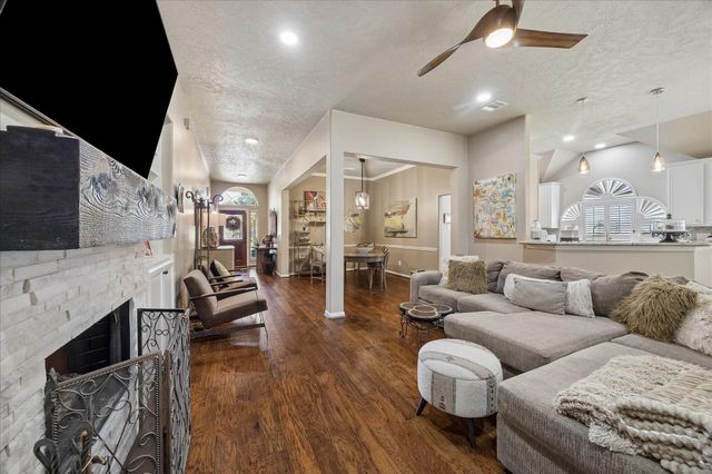 12418 Rutgers Park Court, Houston, TX 77058