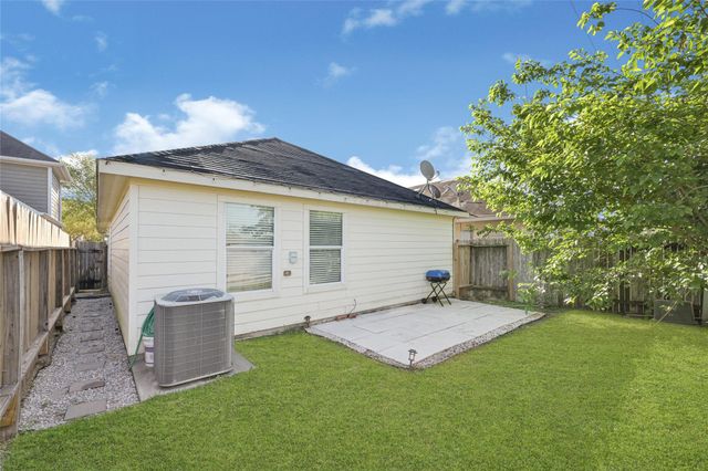 14818 Aberdeen Meadow Lane, Houston, TX 77053