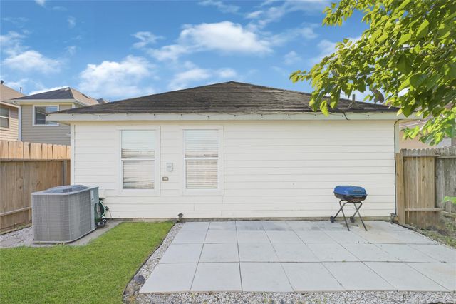 14818 Aberdeen Meadow Lane, Houston, TX 77053