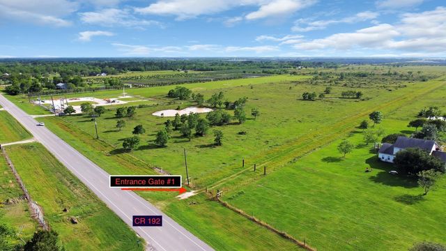 00 Cr-192, Liverpool, TX 77577