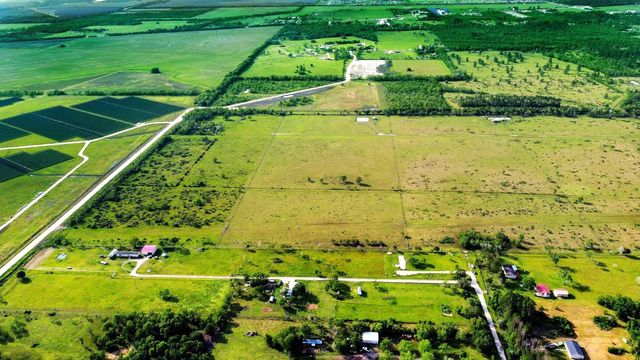 00 Cr-192, Liverpool, TX 77577