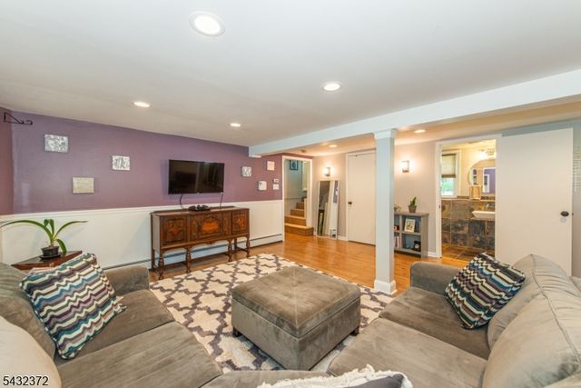 26 Lakeview Rd, Sparta Twp., NJ 07871