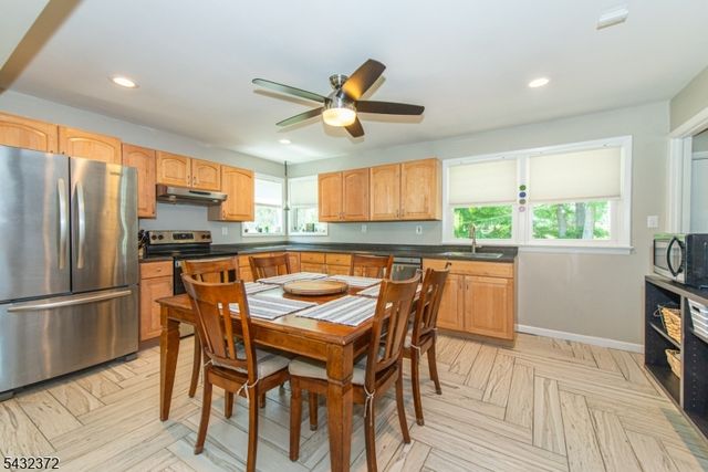26 Lakeview Rd, Sparta Twp., NJ 07871
