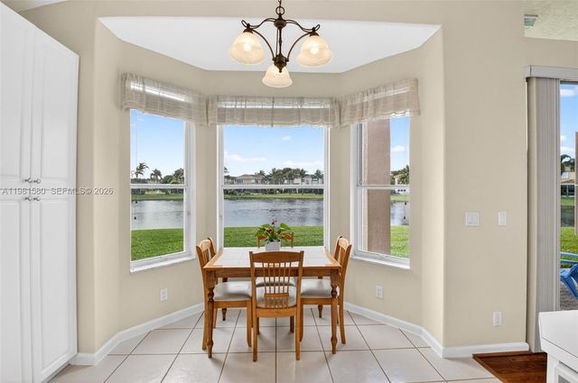 6595 Jackie Way, Lake Worth, FL 33467