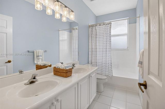 6595 Jackie Way, Lake Worth, FL 33467