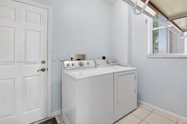 6595 Jackie Way, Lake Worth, FL 33467