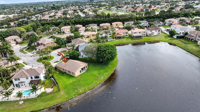 6595 Jackie Way, Lake Worth, FL 33467