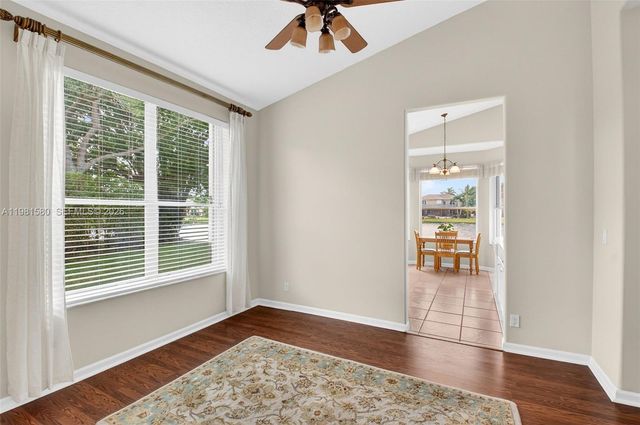 6595 Jackie Way, Lake Worth, FL 33467