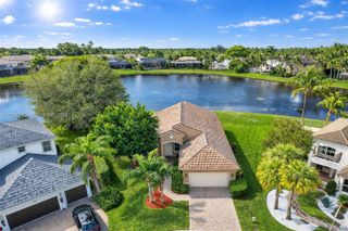 6595 Jackie Way, Lake Worth, FL 33467