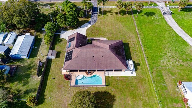 2774 Gentile Road, Fort Pierce, FL 34945