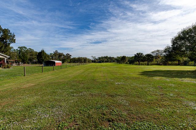 2774 Gentile Road, Fort Pierce, FL 34945