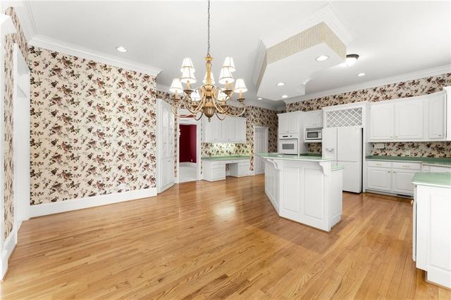 2520 Heritage Court, Buford, GA 30518