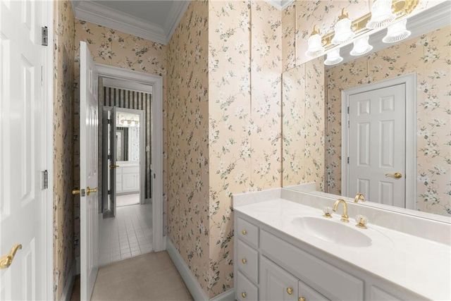 2520 Heritage Court, Buford, GA 30518