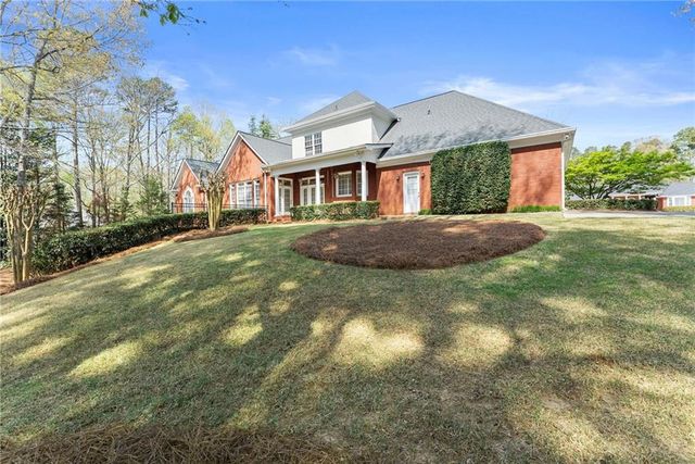 2520 Heritage Court, Buford, GA 30518