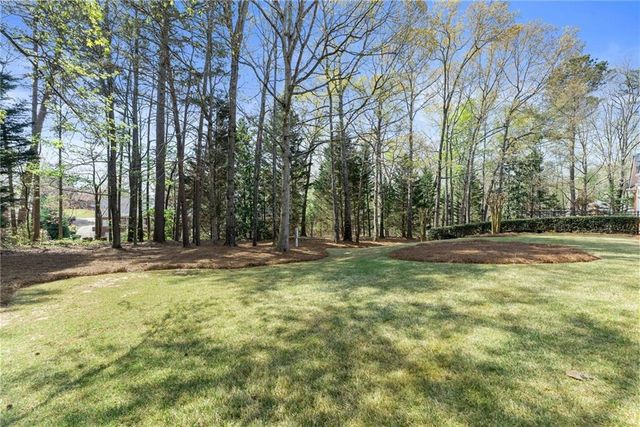 2520 Heritage Court, Buford, GA 30518