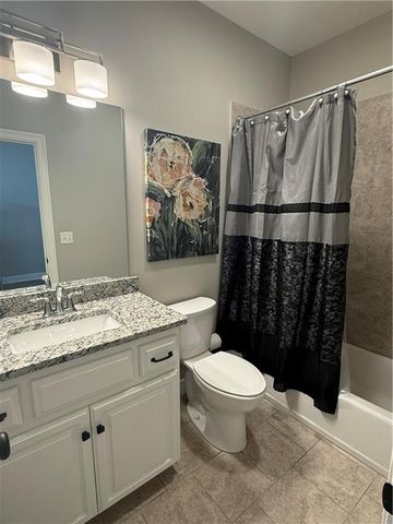 21004 E 37th Terrace S, Independence, MO 64057