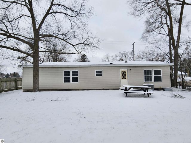 2171 Betty Lane, Mt Pleasant, MI 48858