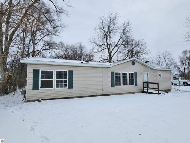 2171 Betty Lane, Mt Pleasant, MI 48858