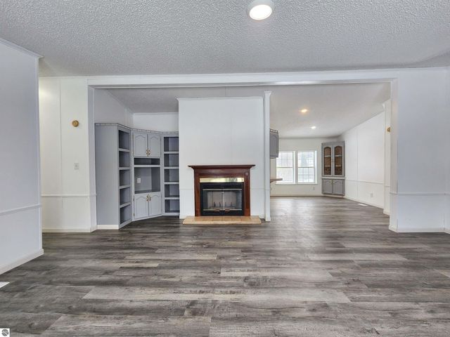 2171 Betty Lane, Mt Pleasant, MI 48858