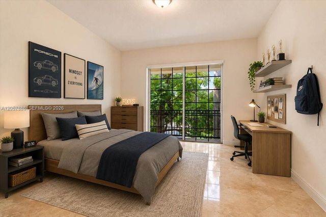 996 Sanibel Dr, Hollywood, FL 33019
