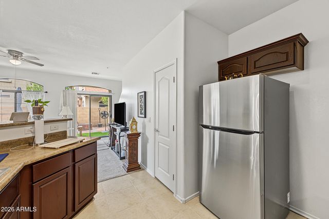 1350 S GREENFIELD Road 1073, Mesa, AZ 85206