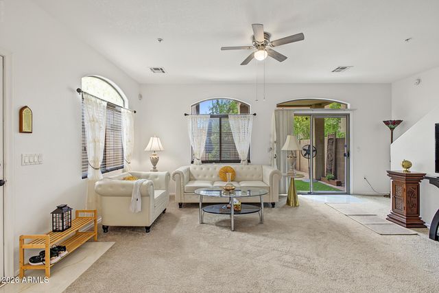 1350 S GREENFIELD Road 1073, Mesa, AZ 85206