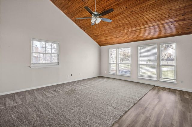 3067 Cr-580, West Columbia, TX 77486