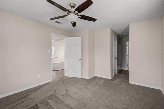 3067 Cr-580, West Columbia, TX 77486