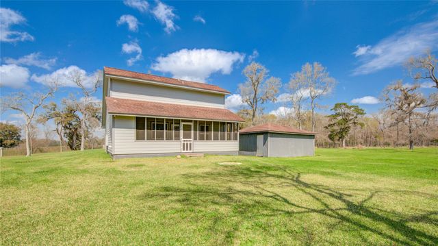 3067 Cr-580, West Columbia, TX 77486