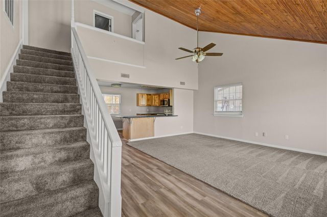 3067 Cr-580, West Columbia, TX 77486