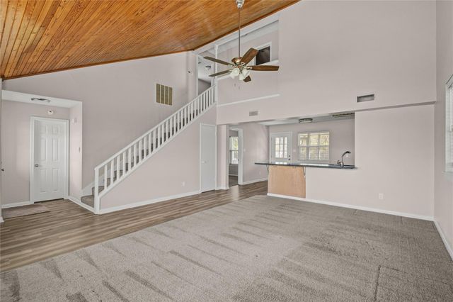 3067 Cr-580, West Columbia, TX 77486