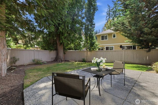 11758 168th Place NE, Redmond, WA 98052
