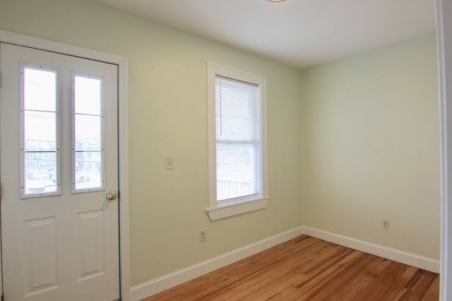 989 Boylston Street 989, Newton, MA 02461